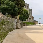 Exclusive Seafront Bacchus Διαμέρισμα *