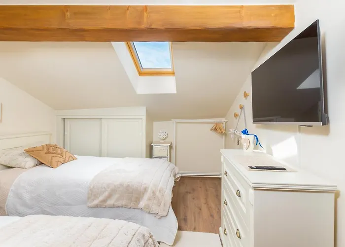 Exclusive Seafront Bacchus