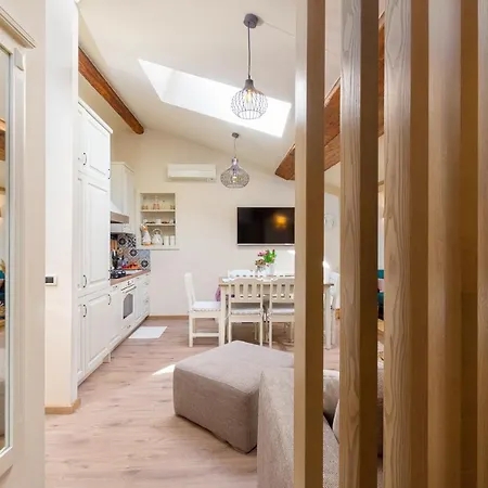 Apartment Exclusive Seafront Bacchus Poreč