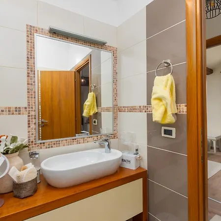 Exclusive Seafront Bacchus * Poreč