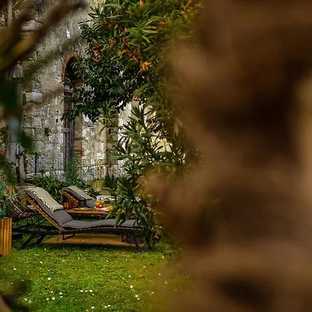 Exclusive Seafront Bacchus Apartment Poreč