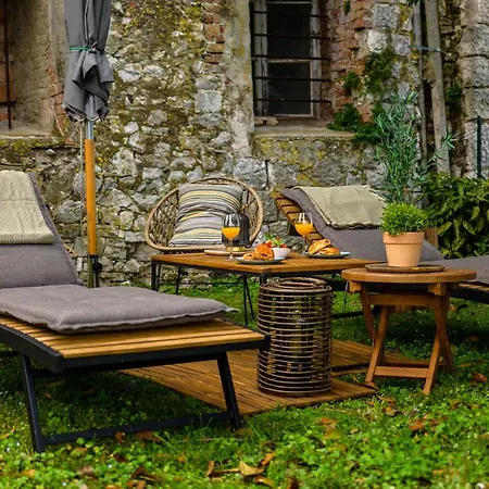 Exclusive Seafront Bacchus 公寓