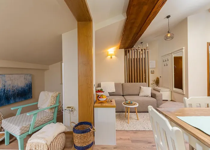 Exclusive Seafront Bacchus Apartamento *