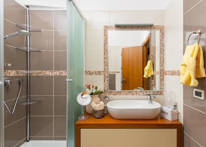 Exclusive Seafront Bacchus Apartamento *