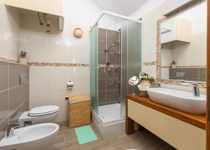 Exclusive Seafront Bacchus Lägenhet Poreč