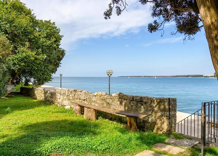 Exclusive Seafront Bacchus