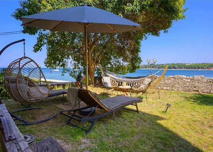 Exclusive Seafront Bacchus Poreč