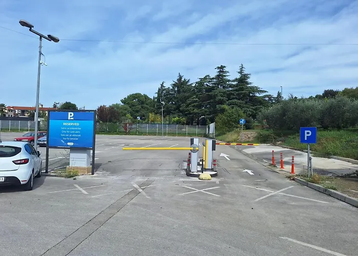 Lägenhet Exclusive Seafront Bacchus