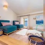 Exclusive Seafront Bacchus *