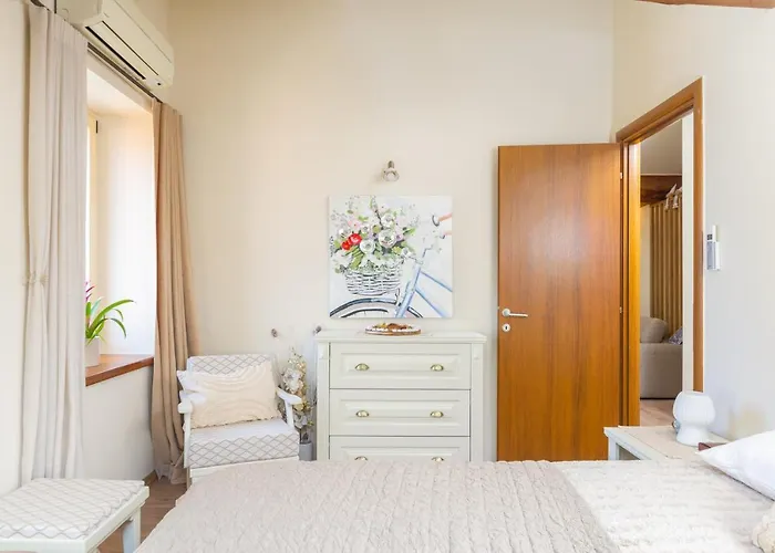 Exclusive Seafront Bacchus Apartamento