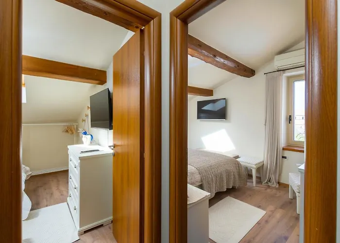 Exclusive Seafront Bacchus Apartamento