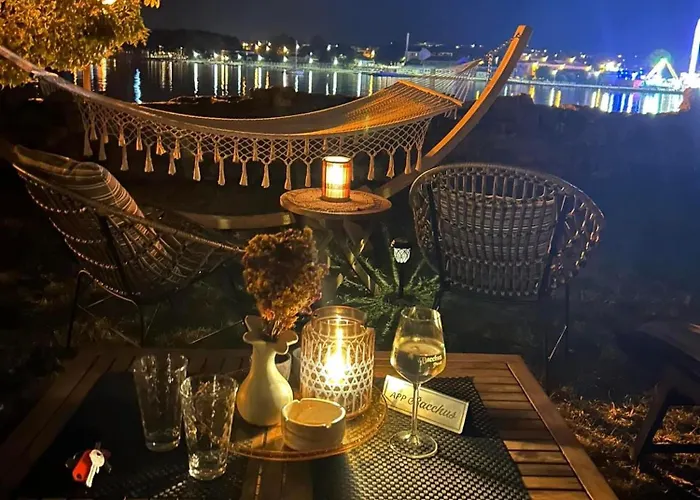 Exclusive Seafront Bacchus Apartamento